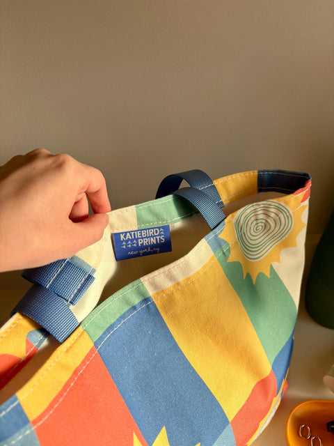 Sun Daze Tote Bag